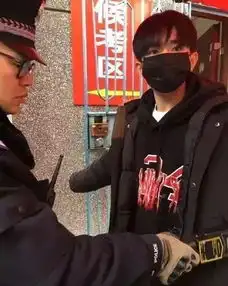 易烊千玺参加美术艺考未来的动漫美展等你来