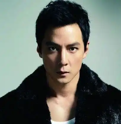 头像男生吴彦祖
