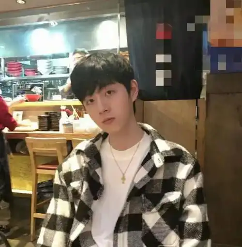 陈宥维因延禧攻略走红,如今又当回练习生