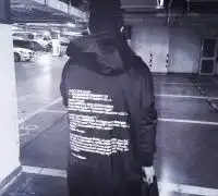 黑色背影头像男士成熟