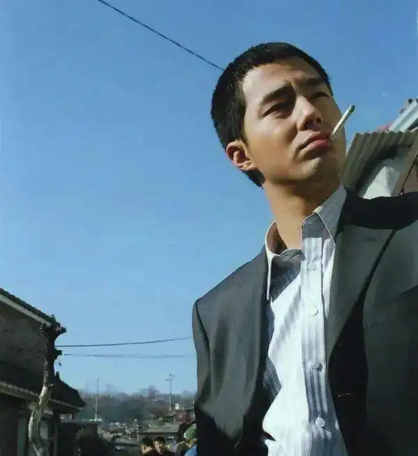 头像难过就给我打电话我会挂掉让你更难过