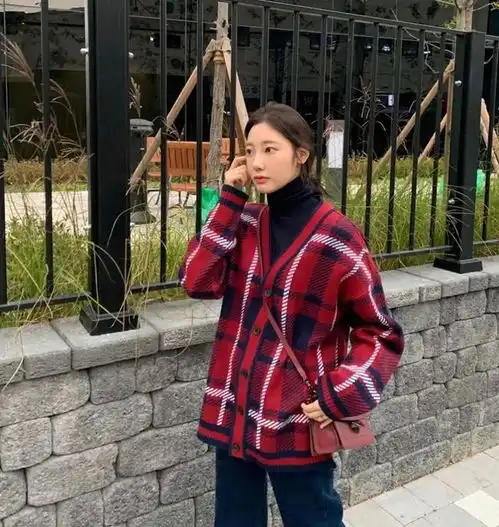 早春毛衣可以这么穿,你知道吗