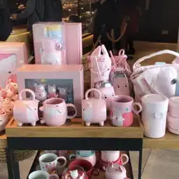 星巴克猪年系列全面上市,本命猪女孩们准备好了么