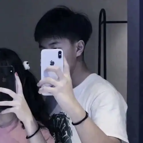 有没有三个闺蜜和自己男朋友的头像,一共六个人,不要动漫要真人,拜托了