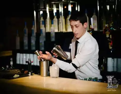 当中国白酒落到西方调酒师手里,尝过再也不想喝洋酒了