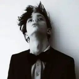 黑色系女生头像抑郁动漫