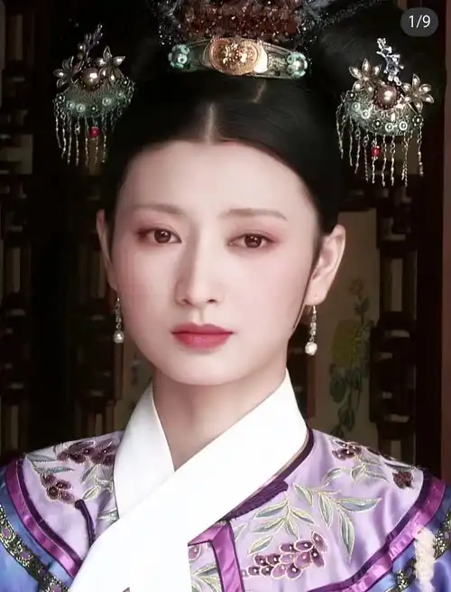 甄嬛传中沈眉庄宁可枝头抱香死的性格,就藏在她的跪姿细节上