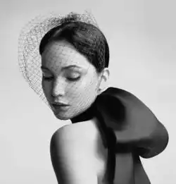 stellluna丨谁说蝴蝶结只能少女心她第一个不答应