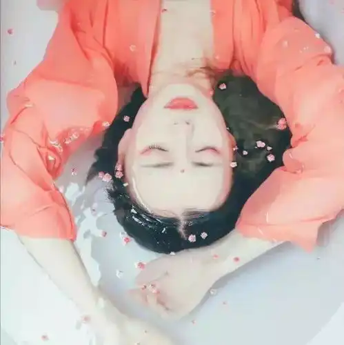 古风头像我以为你身后是我的三寸天堂