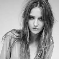 气质的欧美头像女生冷艳高贵微信头像图片大全