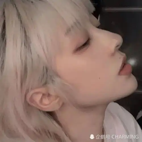 女生头像可爱呆萌简单