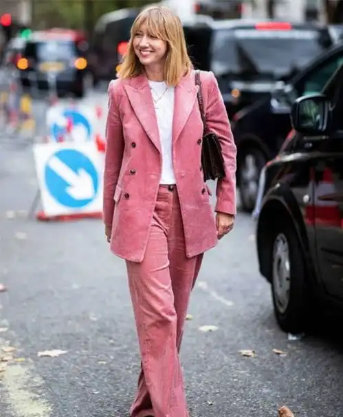 这件单品让你完美度过换季尴尬期