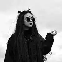 高冷个性女生头像你如人间风月般动人