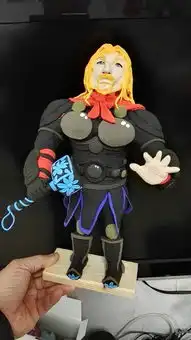 休闲时间和儿子制作的一些粘土卡通,希望表达一份特别的父爱