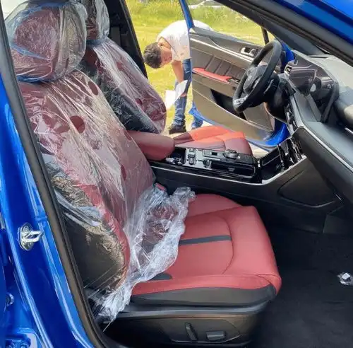 国产新k5排队下线,240马力四排气还瞧不起韩系