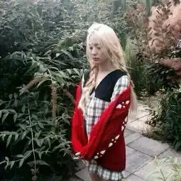 求这张图郑秀晶拍的杂志所有系列图