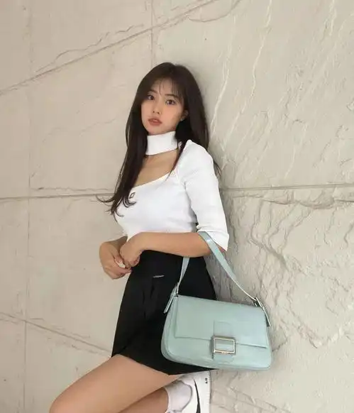 花边男友视角绝了你女朋友就长这样吧