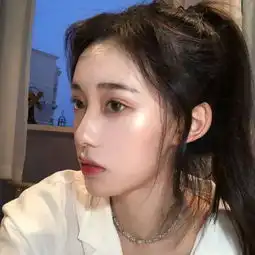 他喜欢你,但不妨碍他会喜欢别人