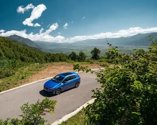摩登旅行自在随心新bmw2系云南试驾之旅