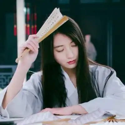 8月来临,花香飘溢,鸿雁欢贺,缘分没过期,旧情回温,厮守此生爱情