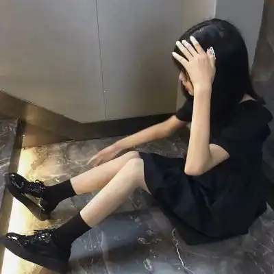 苏苏黑色系女头我才不要可可爱女生头像我要个性网