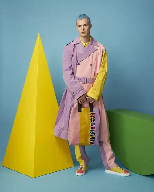 moschino2021早春男装系列正式发布