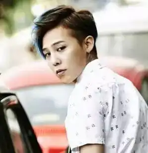 2017年最新男生狼奔头发型