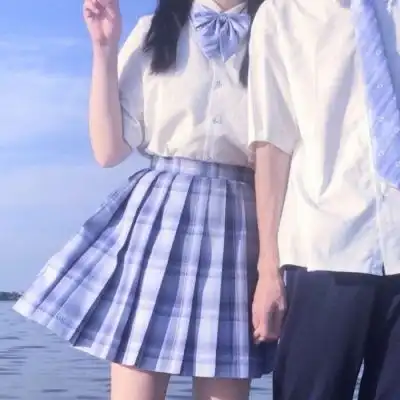 祁宋ins真人唯美森系恩爱情头情侣头像我要个性网