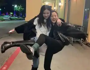 4对女星好闺蜜,宋祖儿和林允是好朋友,杨幂和周笔畅意外了