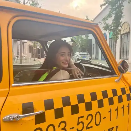 周洁琼明星爱豆头像壁纸