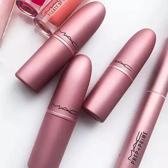 这些颜色太美了吧这届大牌的春季新品都这么会玩吗