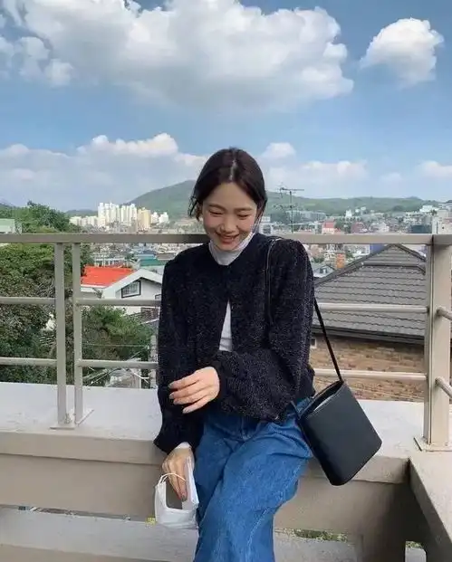 春季穿搭怎样穿好看这样跟着穿就对了,时髦好看又减龄