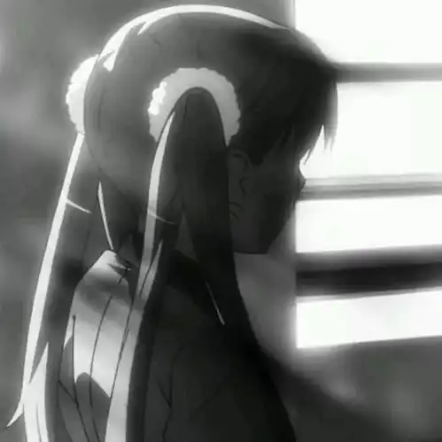 动漫女头你看自由这个词,长得就条条框框