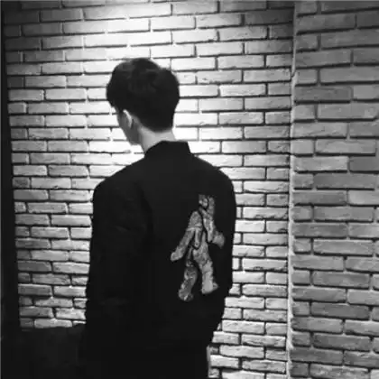 男生伤感头像真人情头