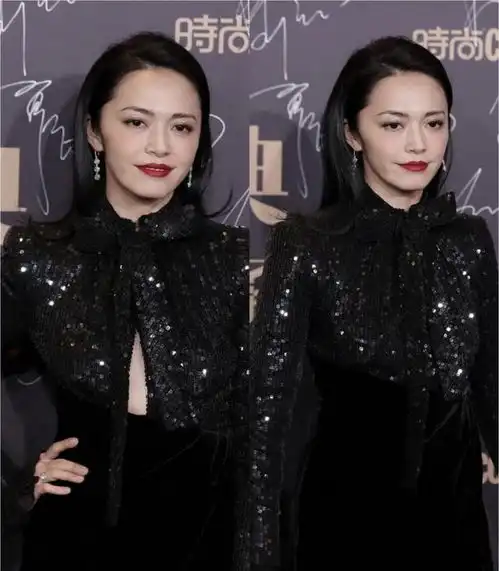 姚晨越老越耐看,一身黑色穿搭凹造型,气质优雅不乏女人味
