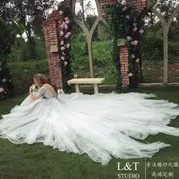 婚纱礼服设计系列是只有白色系才可称为婚纱吗