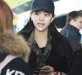 欧阳娜娜素颜出镜撞脸罗志祥,眼睛和鼻子像亲生兄妹