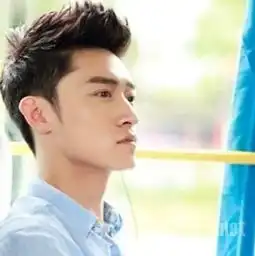 就是敢露脸帅气男生演绎无刘海发型的时尚