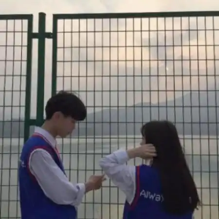 情侣头像背影一对两张