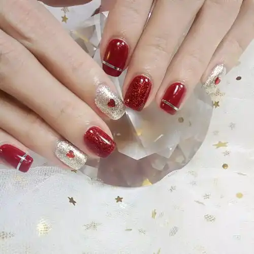 最后一波新年美甲,88款大放送