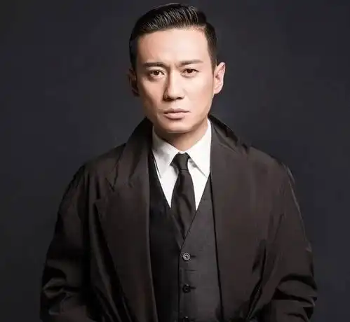 明明是夫妻,却要演父女,暗恋小董璇4年时光,终抱得美人归