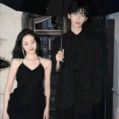 情头2022最新2022最甜情侣头像一人一半2022最火情侣头像双人