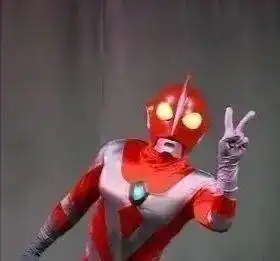 听说攀大校园惊现奥特曼