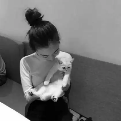 黑色系情侣头像一男一女