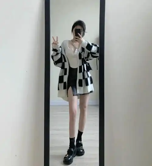 纯欲风小姐姐穿搭