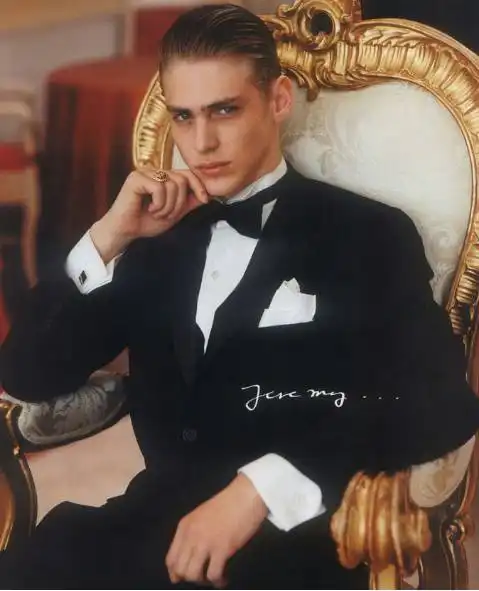 除了赵磊,男模界还有哪些炙手可热的肉体