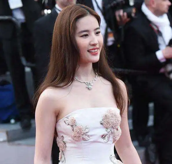 刘亦菲仙气十足的演员,真正的仙女下凡