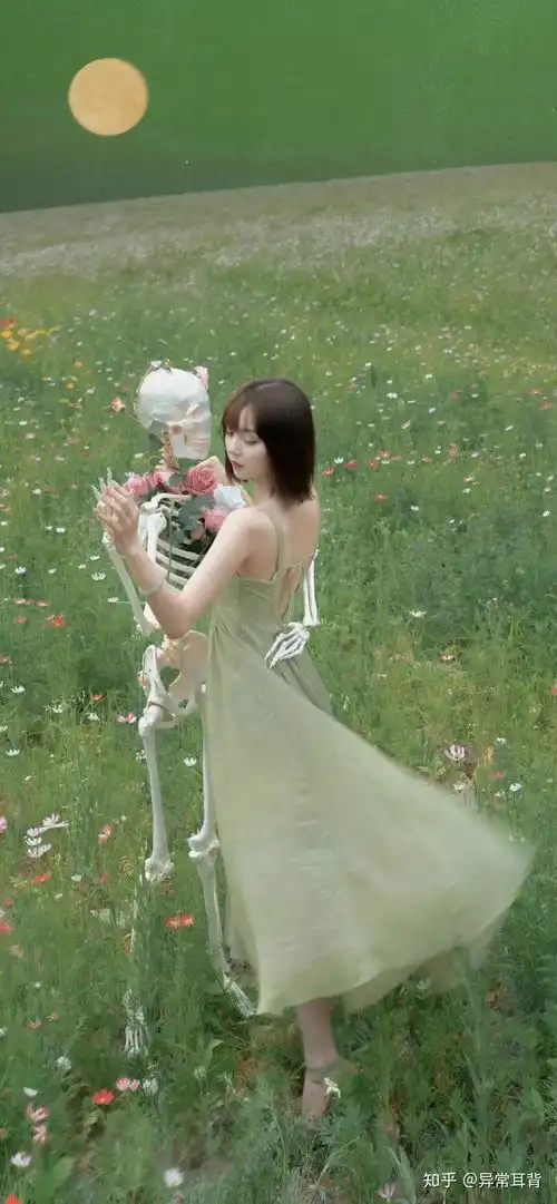 这个绿色系壁纸真的很治愈呢