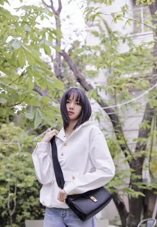 韩系校花风真不难简单小心思营造氛围感,普通长相也能轻松驾驭