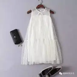 干净头像白色系连衣裙
